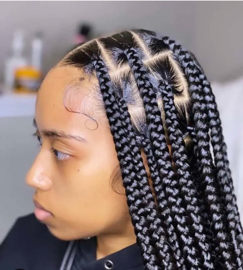 Jumbo Knotless Braids